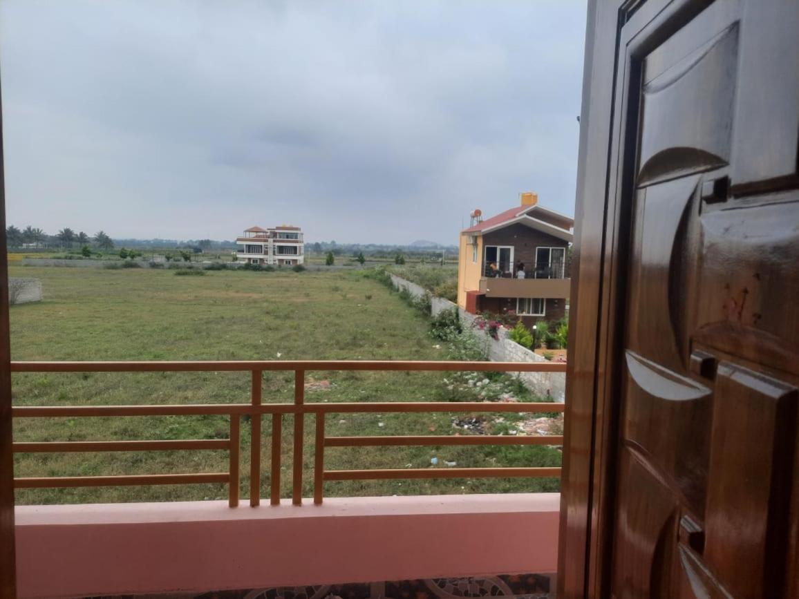 Nandi Skandagiri Guest House ภายนอก รูปภาพ